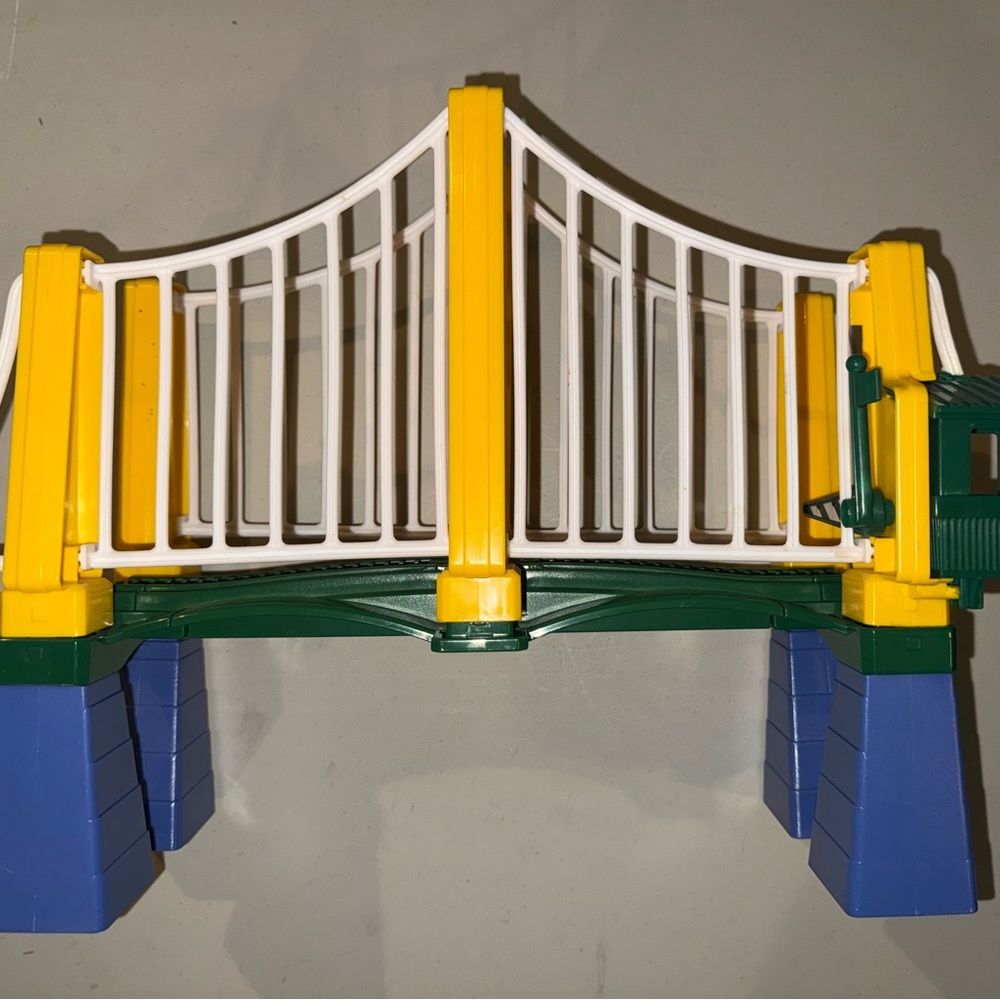 2007 GeoTrax Sky High Suspension Bridge  Train Rail Tracks L5893 RETIRED